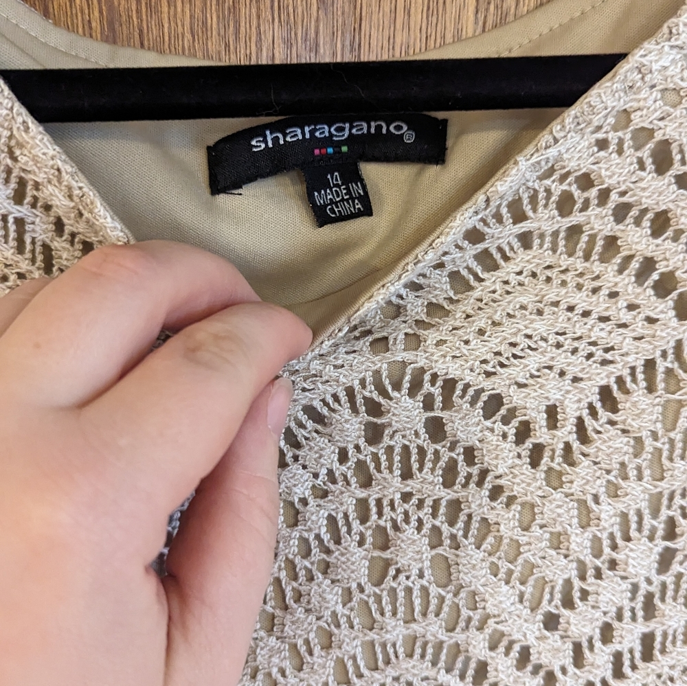 Dress - Picture 2 of 2